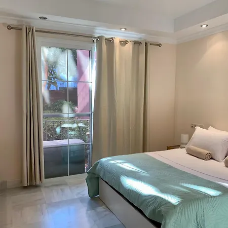 Panoramic Sea Views Apartmán