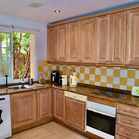 Panoramic Sea Views Apartmán