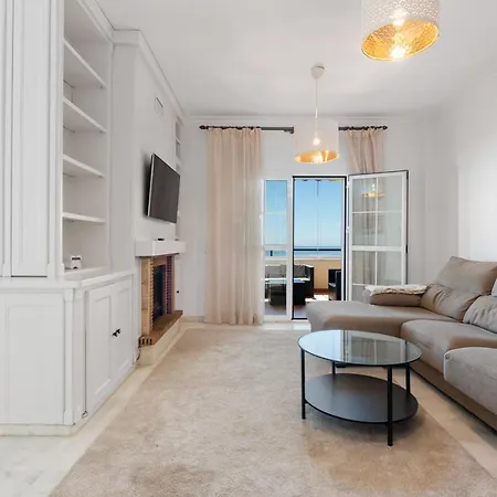 Panoramic Sea Views Apartment