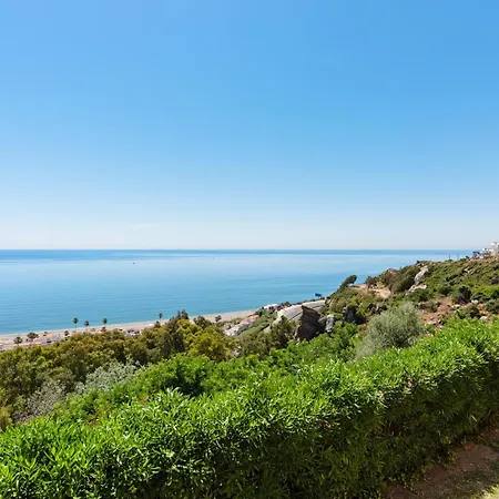Panoramic Sea Views