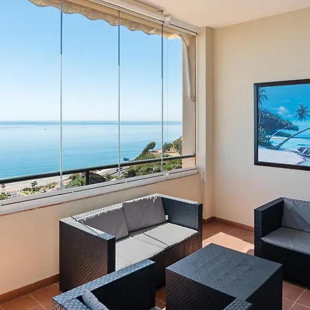 Panoramic Sea Views Apartment *